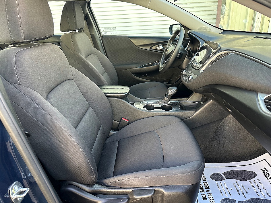 2022 Chevrolet Malibu 1LT - Photo 13