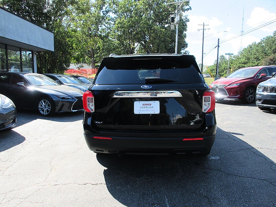 Ford Explorer photo 6