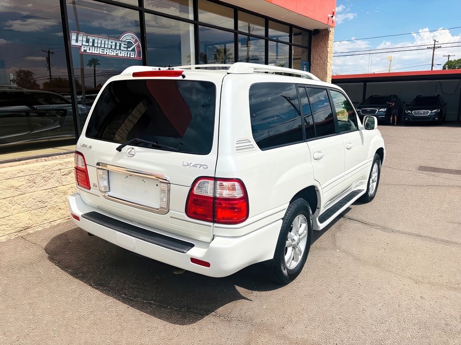 2005 Lexus LX 470 photo 5