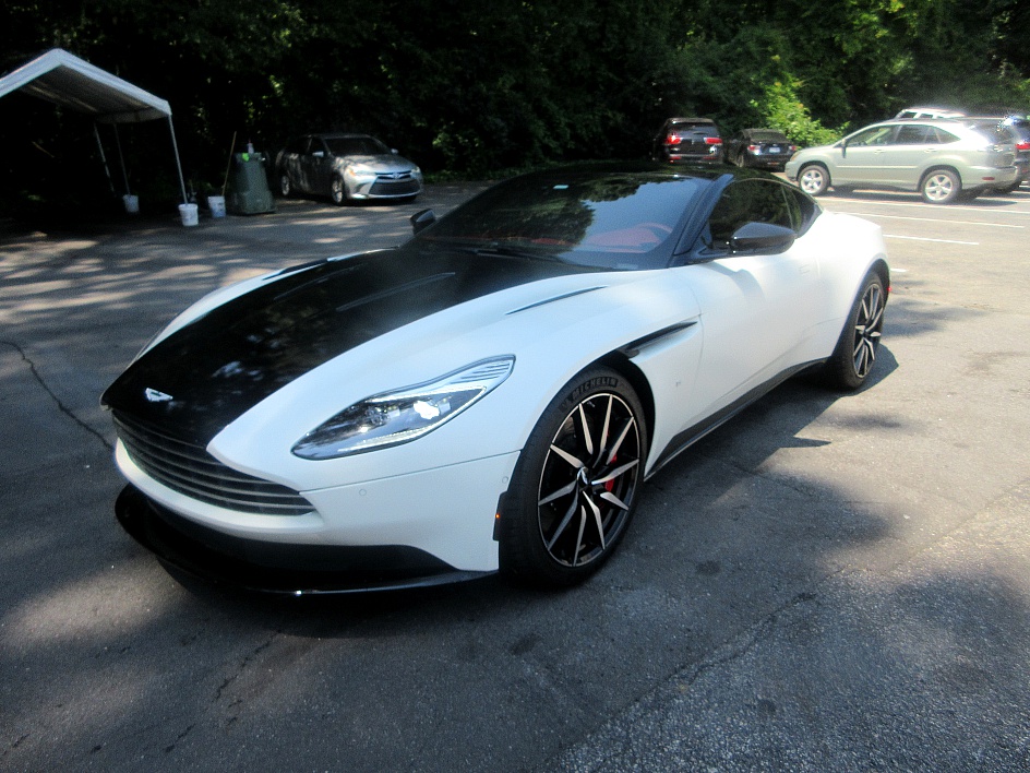 2017 Aston Martin DB11