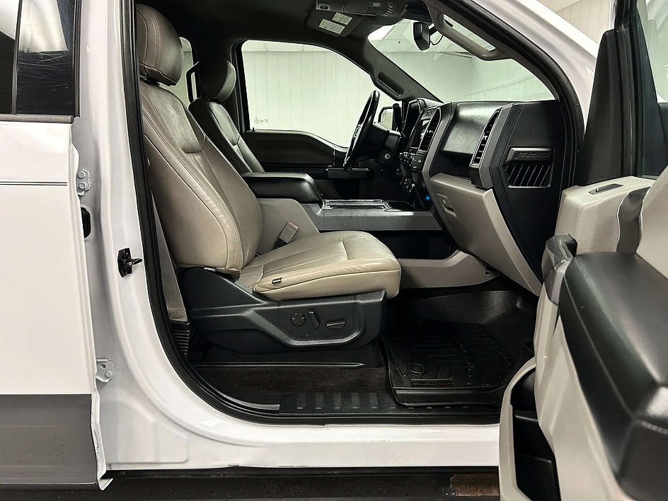 2020 Ford F-150 XLT - Photo 10