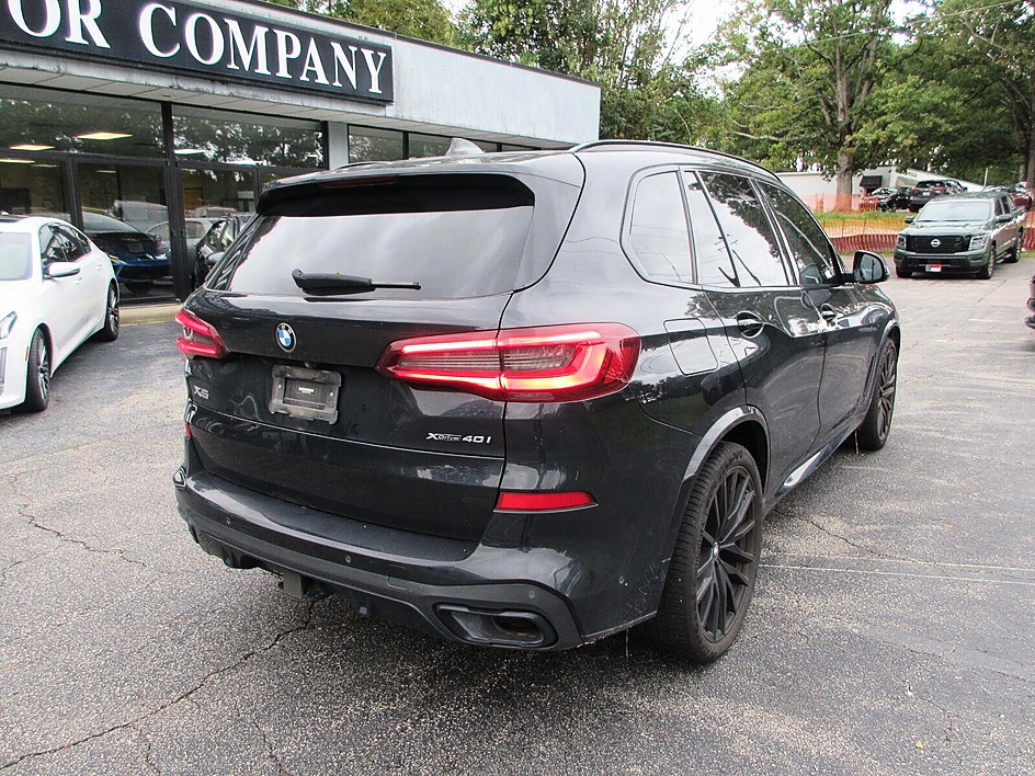 BMW X5 photo 5
