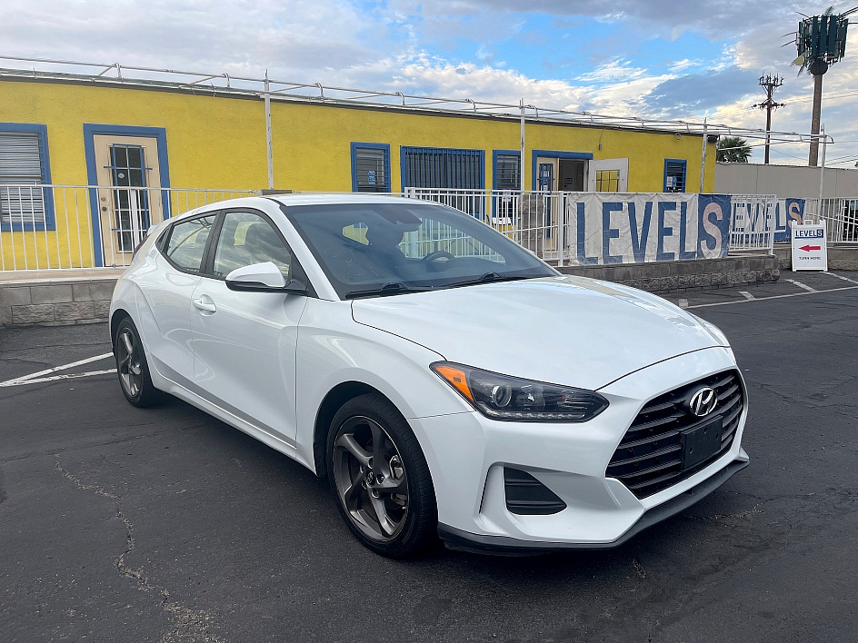 2019 Hyundai Veloster Premium