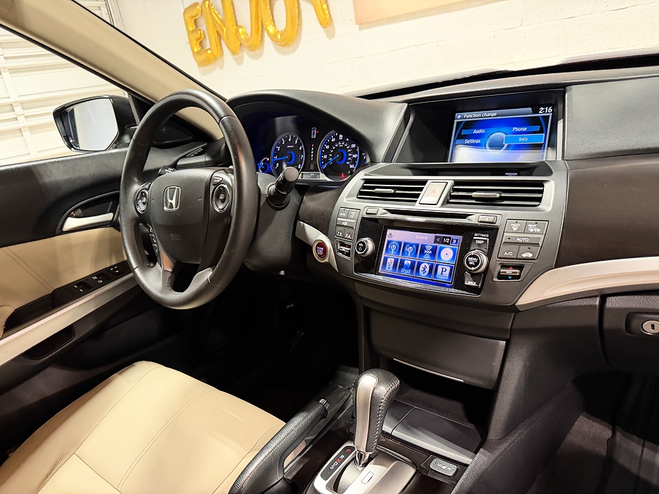 2013 Honda Crosstour EX-L V6 - Photo 17