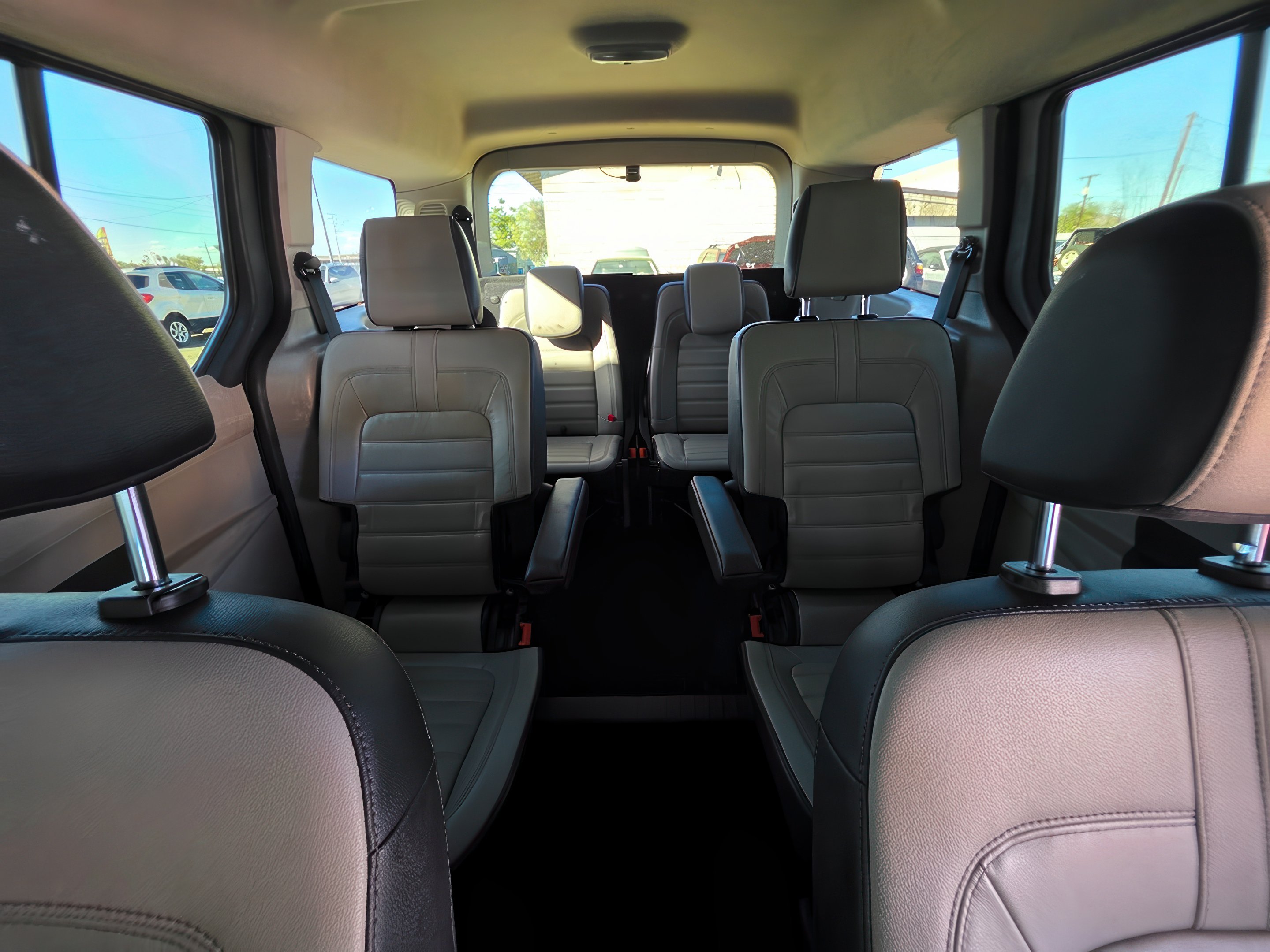 2020 Ford Transit Connect XLT - Photo 17