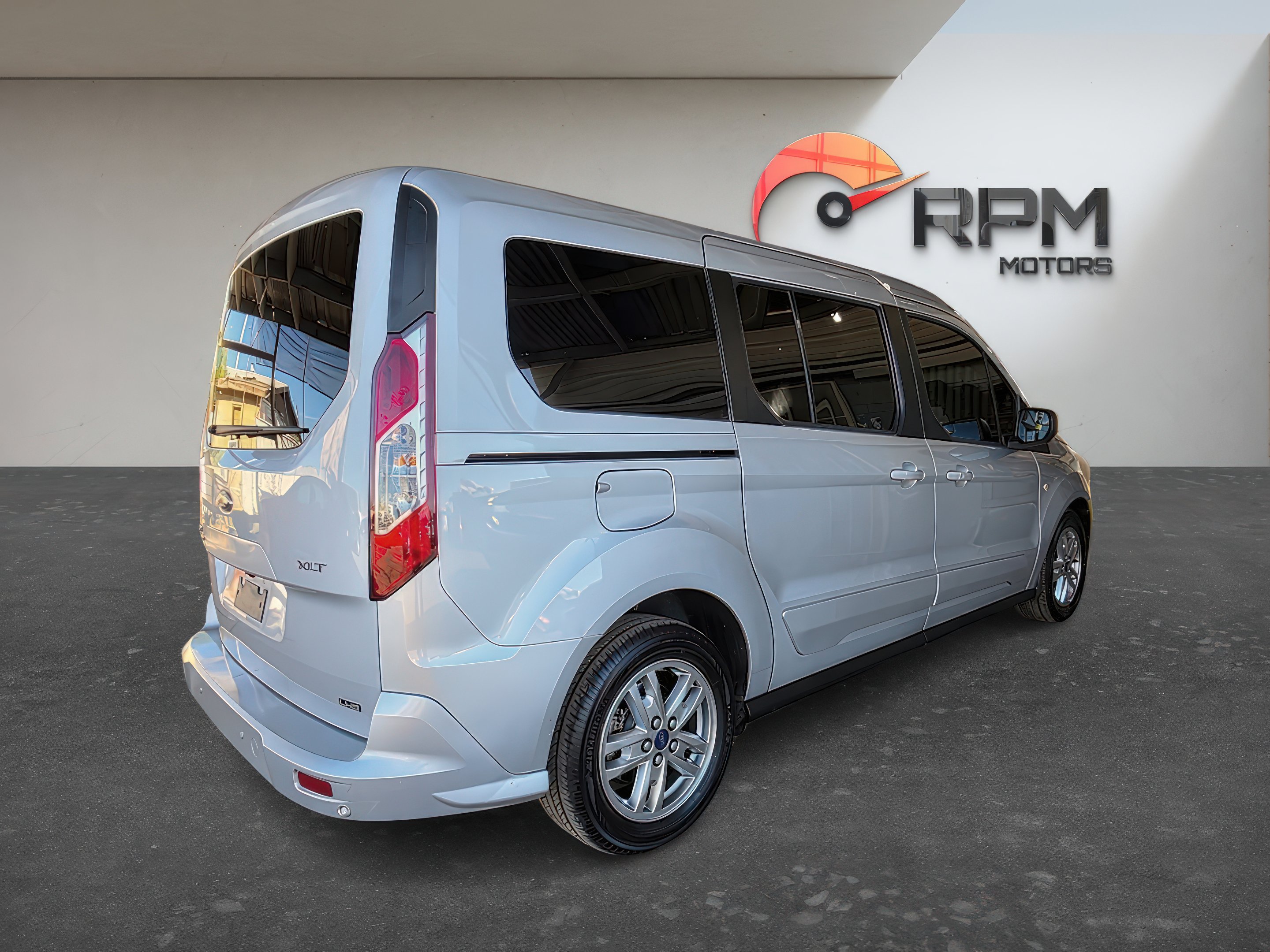2020 Ford Transit Connect XLT - Photo 6