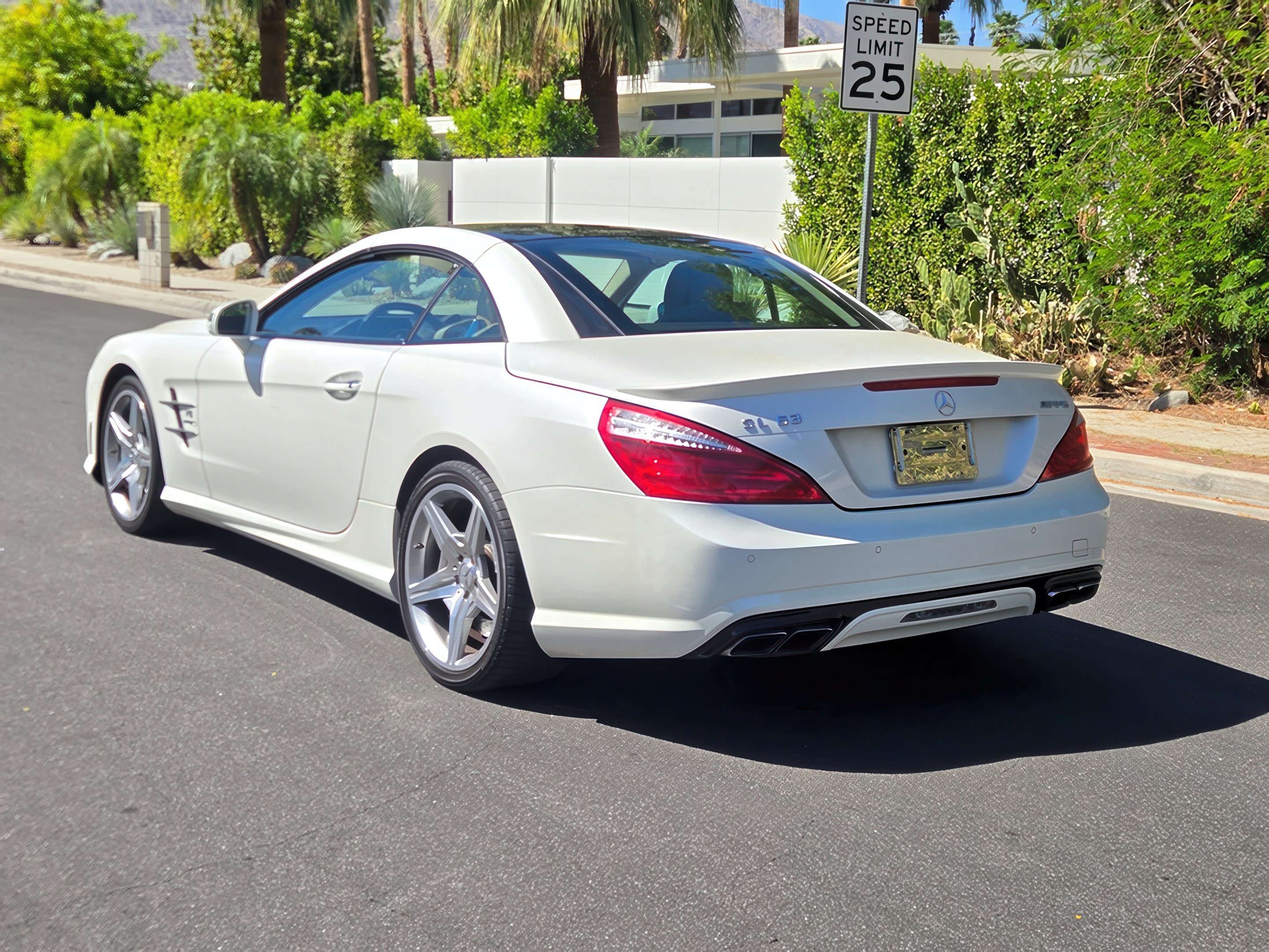 2013 Mercedes-Benz SL-Class SL63 AMG - Photo 7