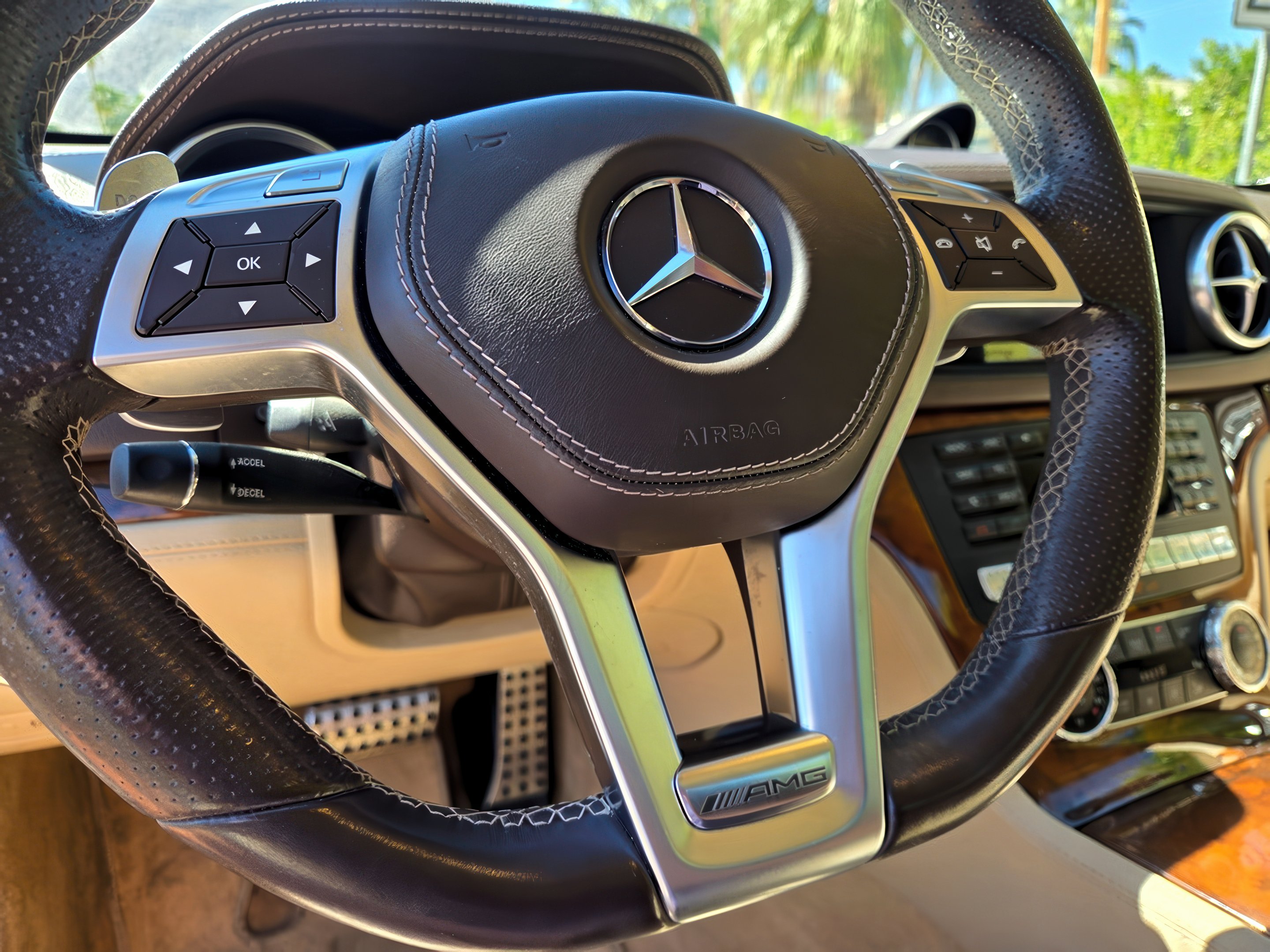 2013 Mercedes-Benz SL-Class SL63 AMG - Photo 20