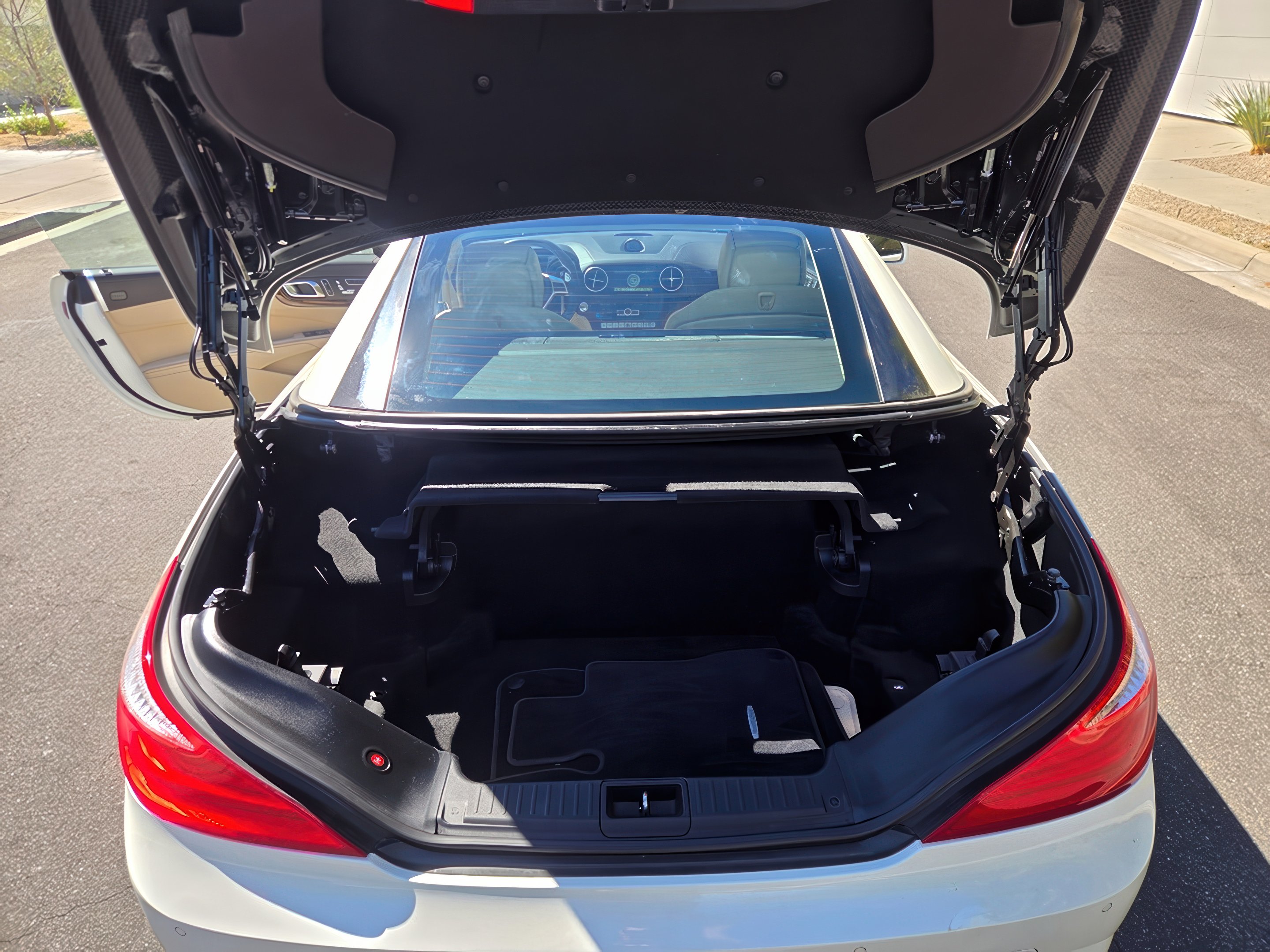 2013 Mercedes-Benz SL-Class SL63 AMG - Photo 22