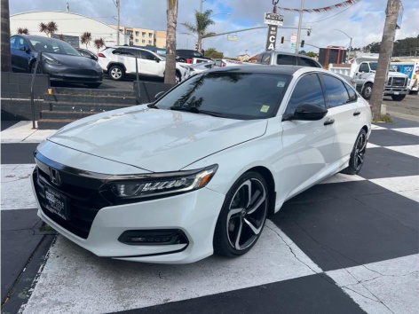 2018 Honda Accord Sport's photo