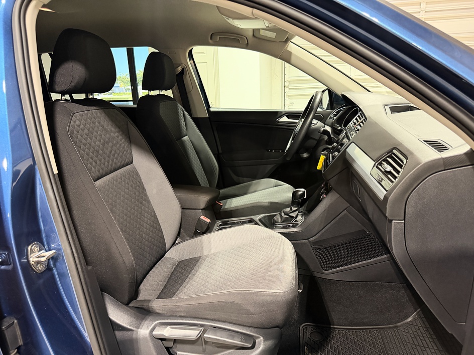 2018 Volkswagen Tiguan S - Photo 12