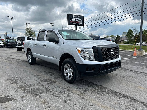 2018 Nissan Titan S