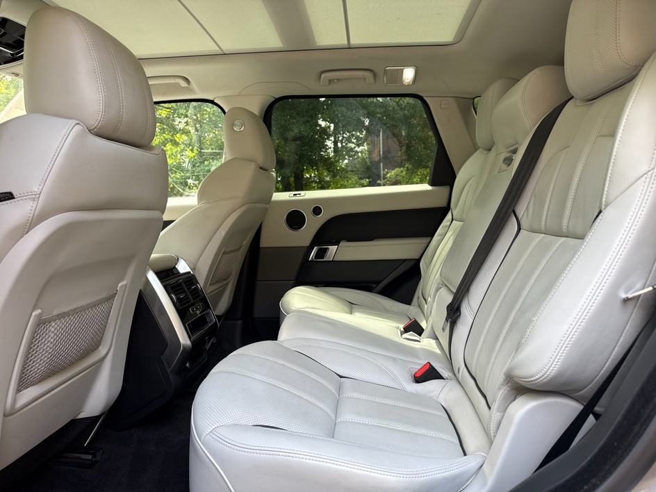 2016 Land Rover Range Rover Sport HSE - Photo 16