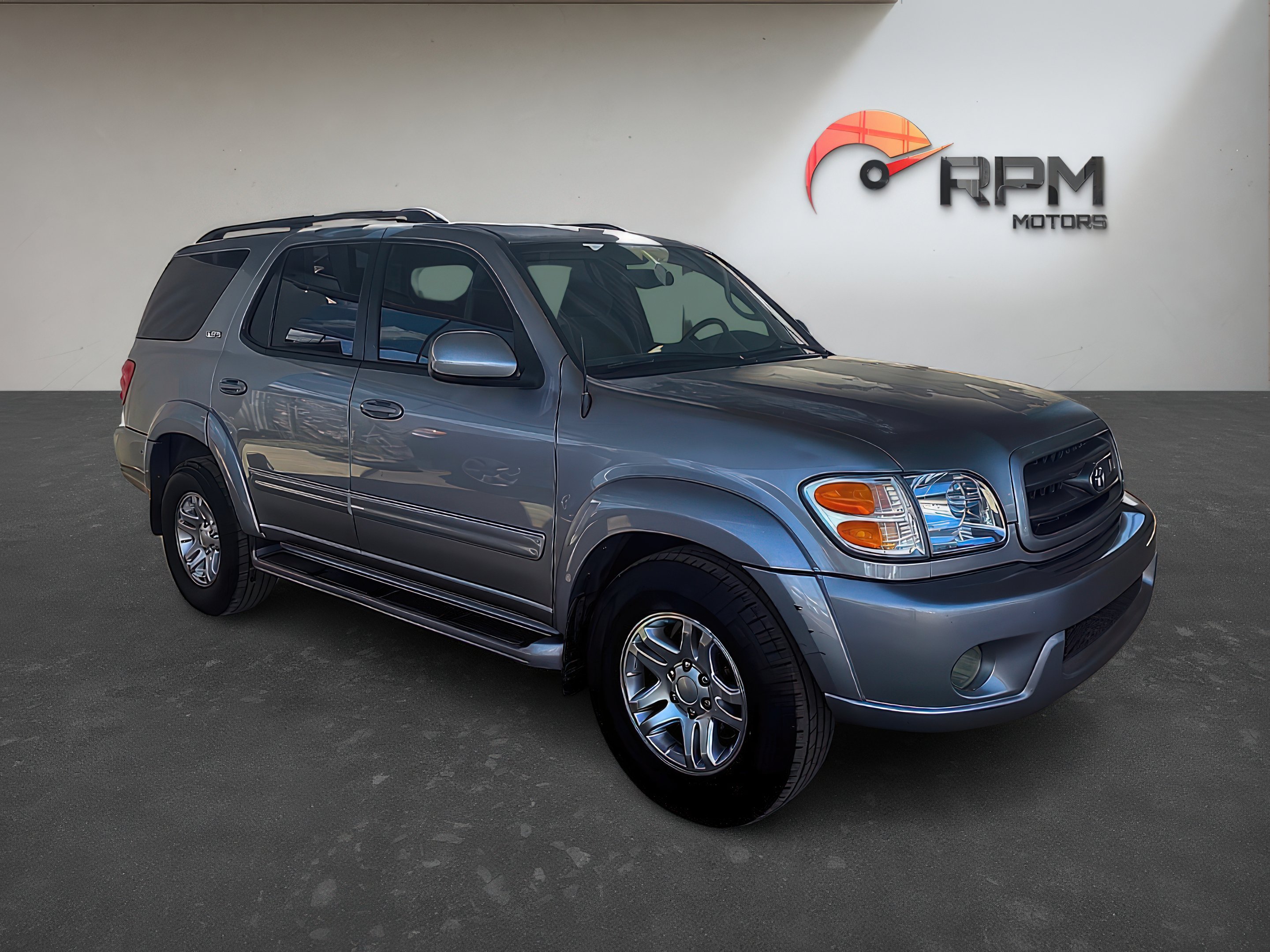 2004 Toyota Sequoia
