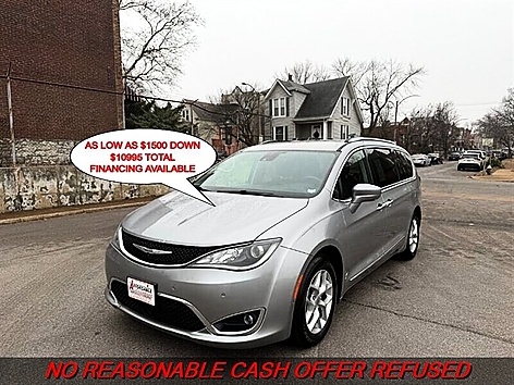 2017 Chrysler Pacifica Touring-L Plus