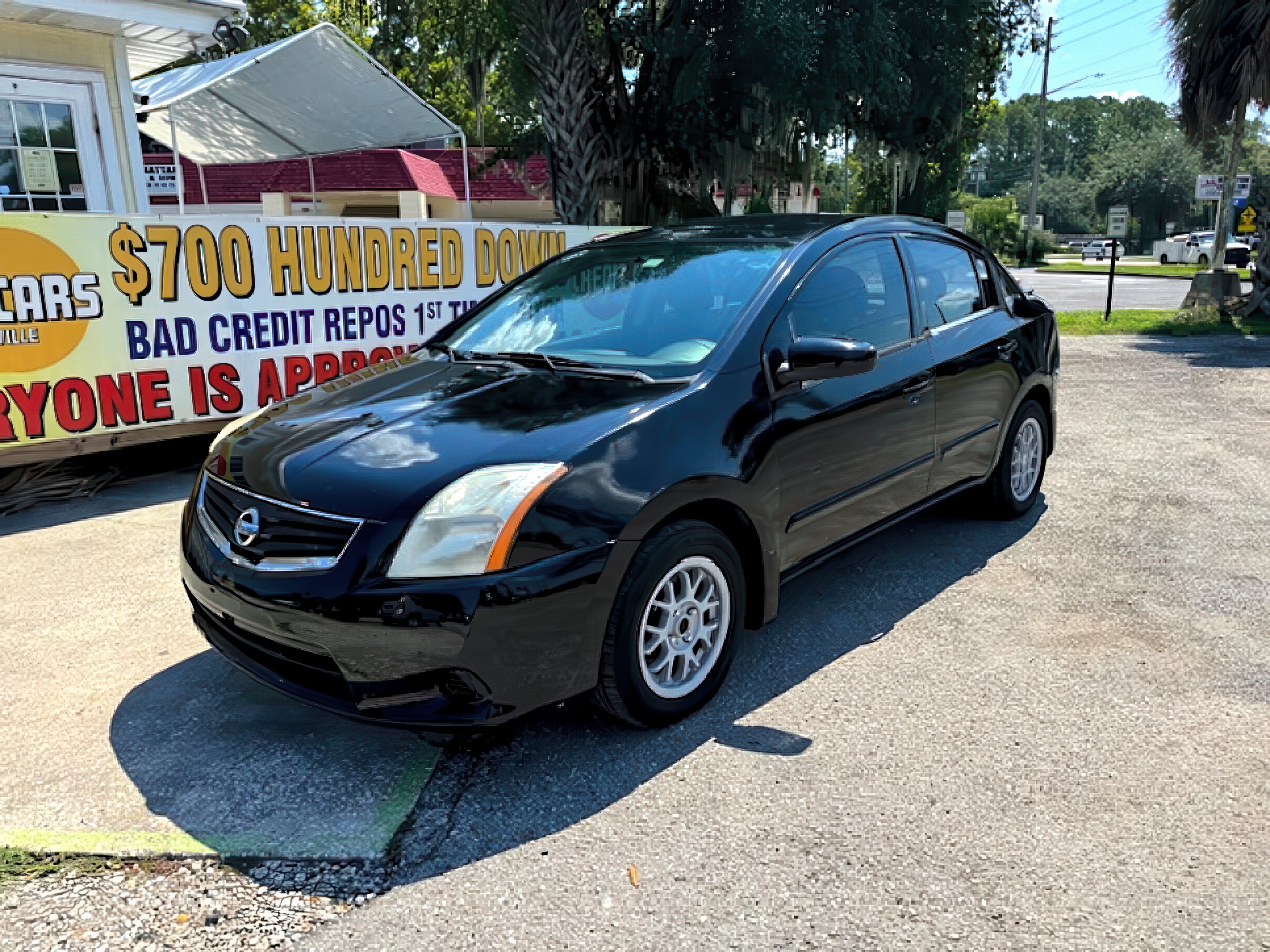 2011 Nissan Sentra S's photo