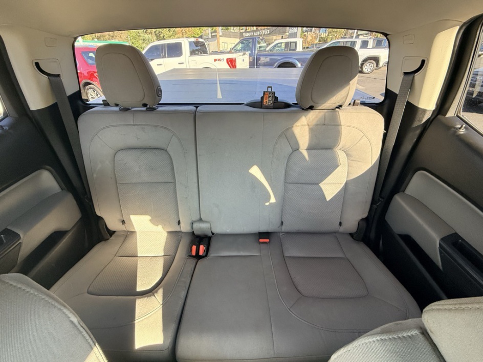 2018 Chevrolet Colorado Work Truck - Photo 31