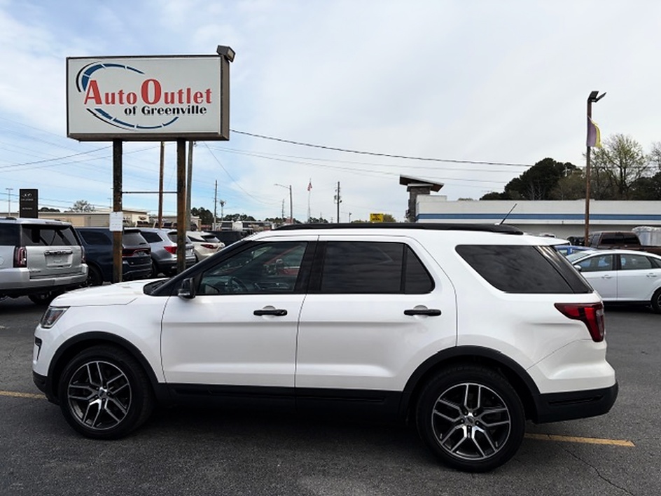 2018 Ford Explorer Sport 4WD's photo