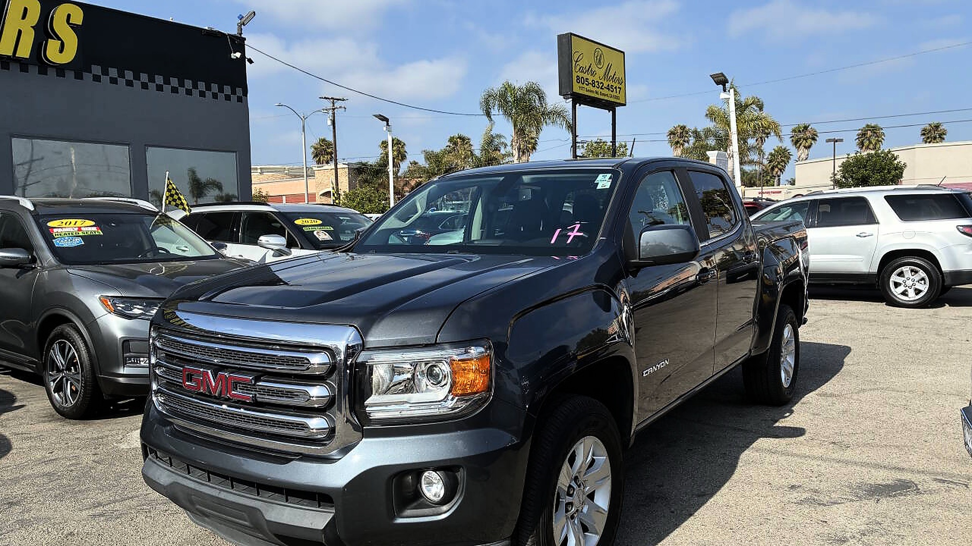 2017 GMC Canyon 2WD SLE Crew Cab Short Box's photo