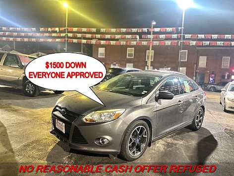 2012 Ford Focus SE's photo