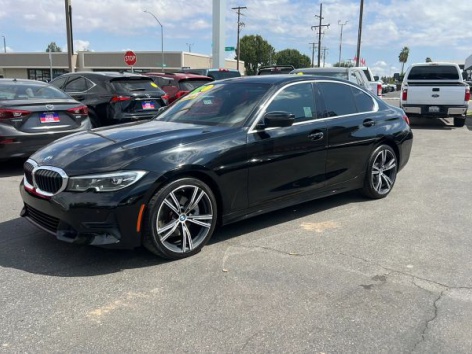 2022 BMW 3 Series 330i's photo