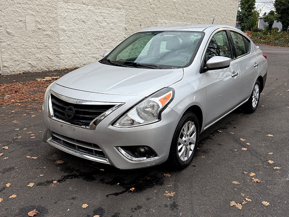 2018 Nissan Versa Sedan SV
