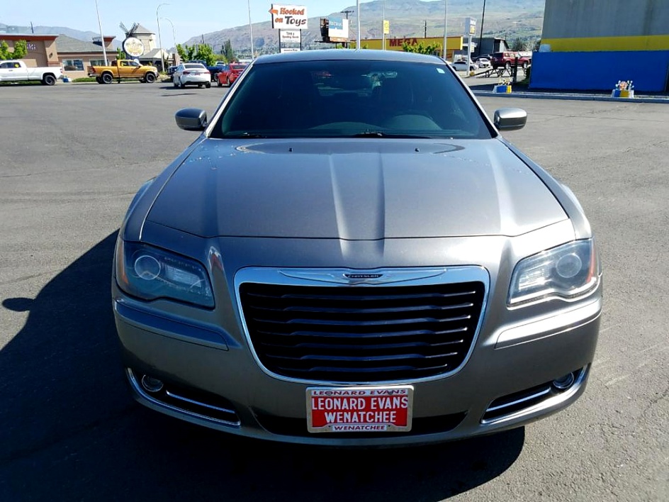 2012 CHRYSLER 300 S Leonard Evans Used Car Superstore