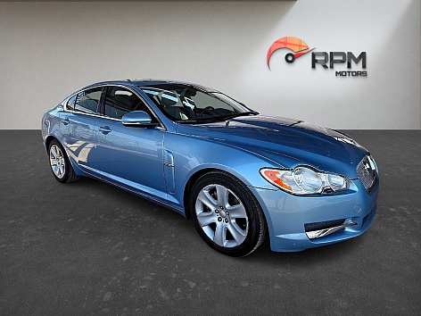 2010 Jaguar XF Base