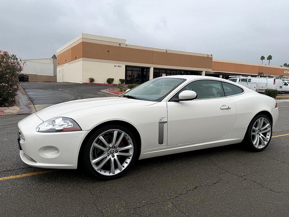 2007 Jaguar XK Series XK Coupe's photo