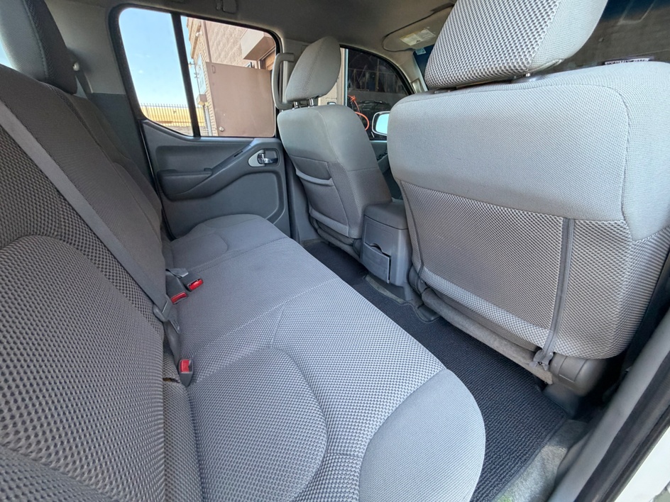 2015 Nissan Frontier SV - Photo 35