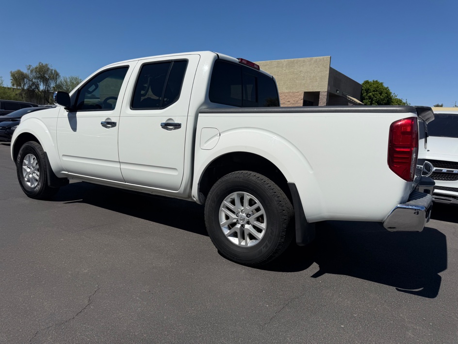 2015 Nissan Frontier SV - Photo 6