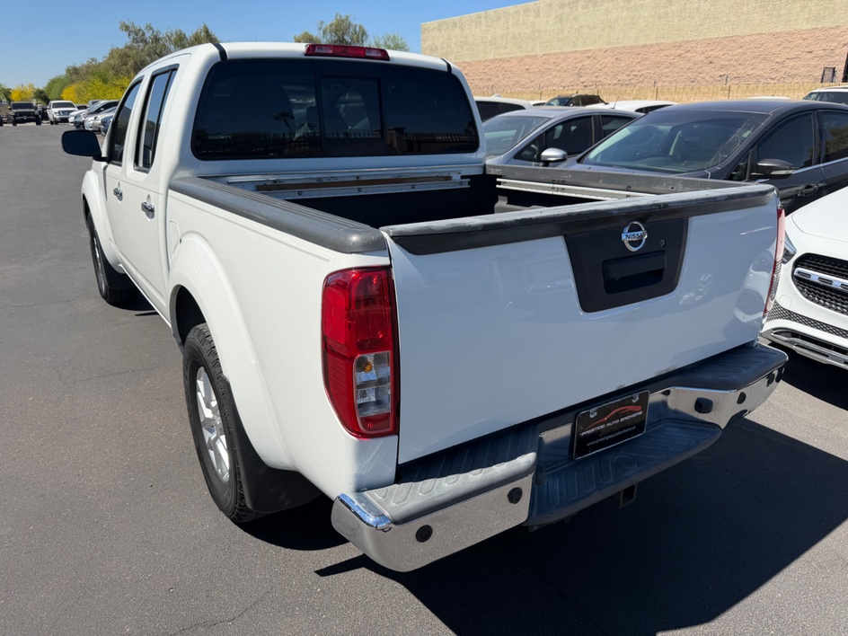 2015 Nissan Frontier SV - Photo 8