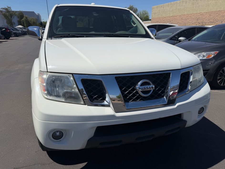 2015 Nissan Frontier SV - Photo 17