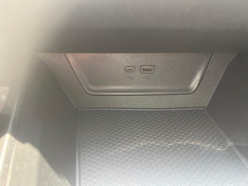 2025 Chevrolet Equinox LT - Photo 17