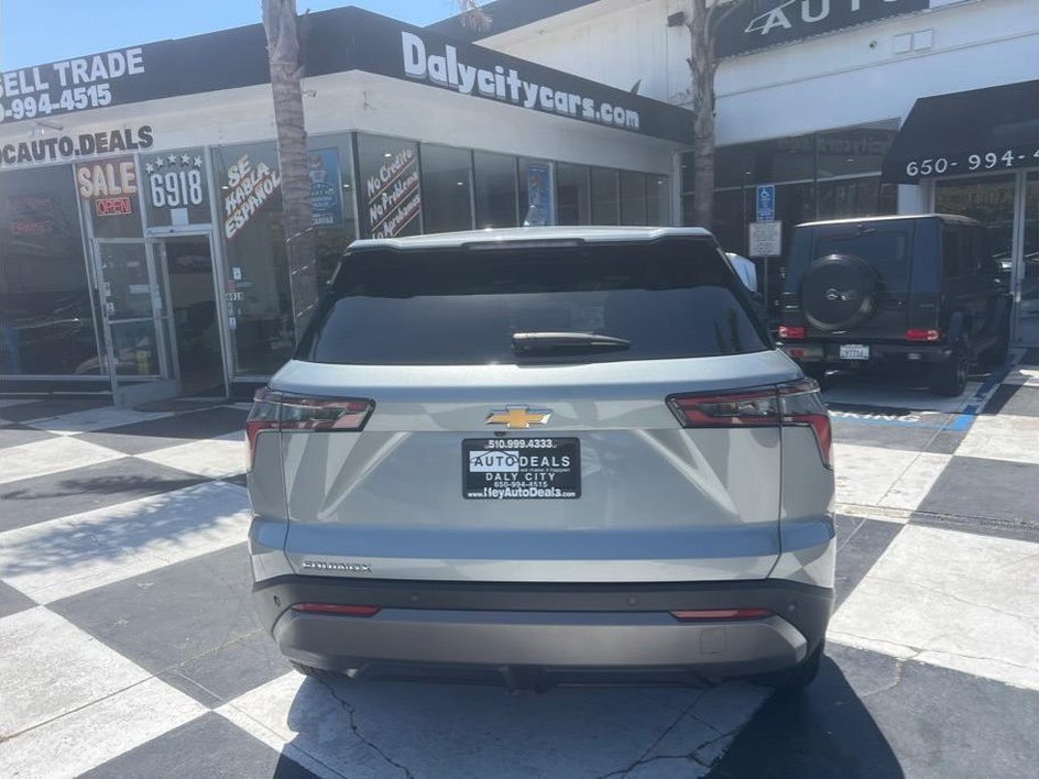 2025 Chevrolet Equinox LT - Photo 8