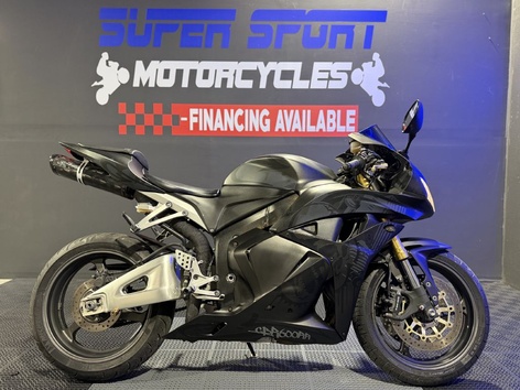 2024 KAWASAKI NINJA ZX-6R ABS - Super Sport Motorcycles