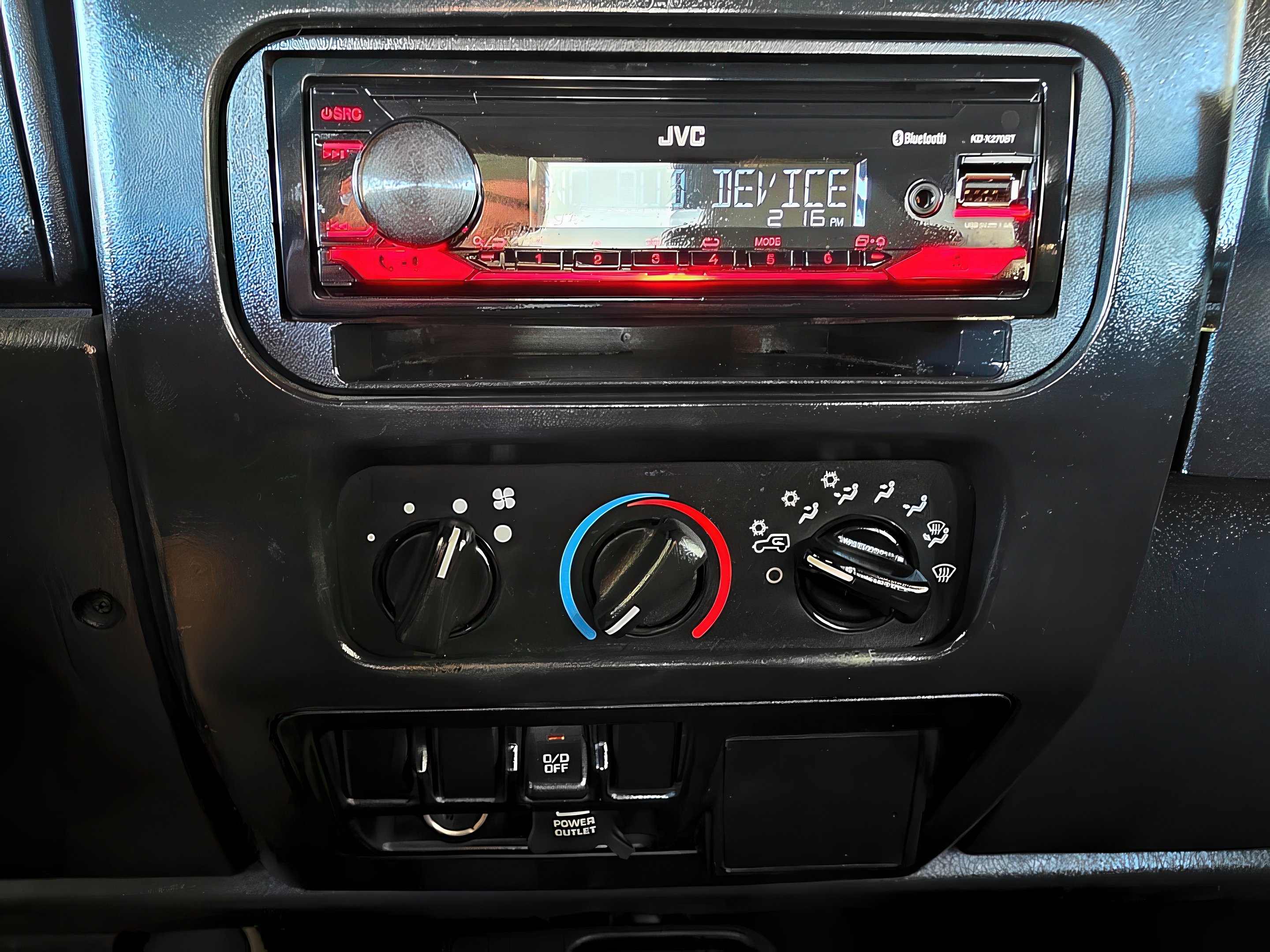 2004 Jeep Wrangler X - Photo 17