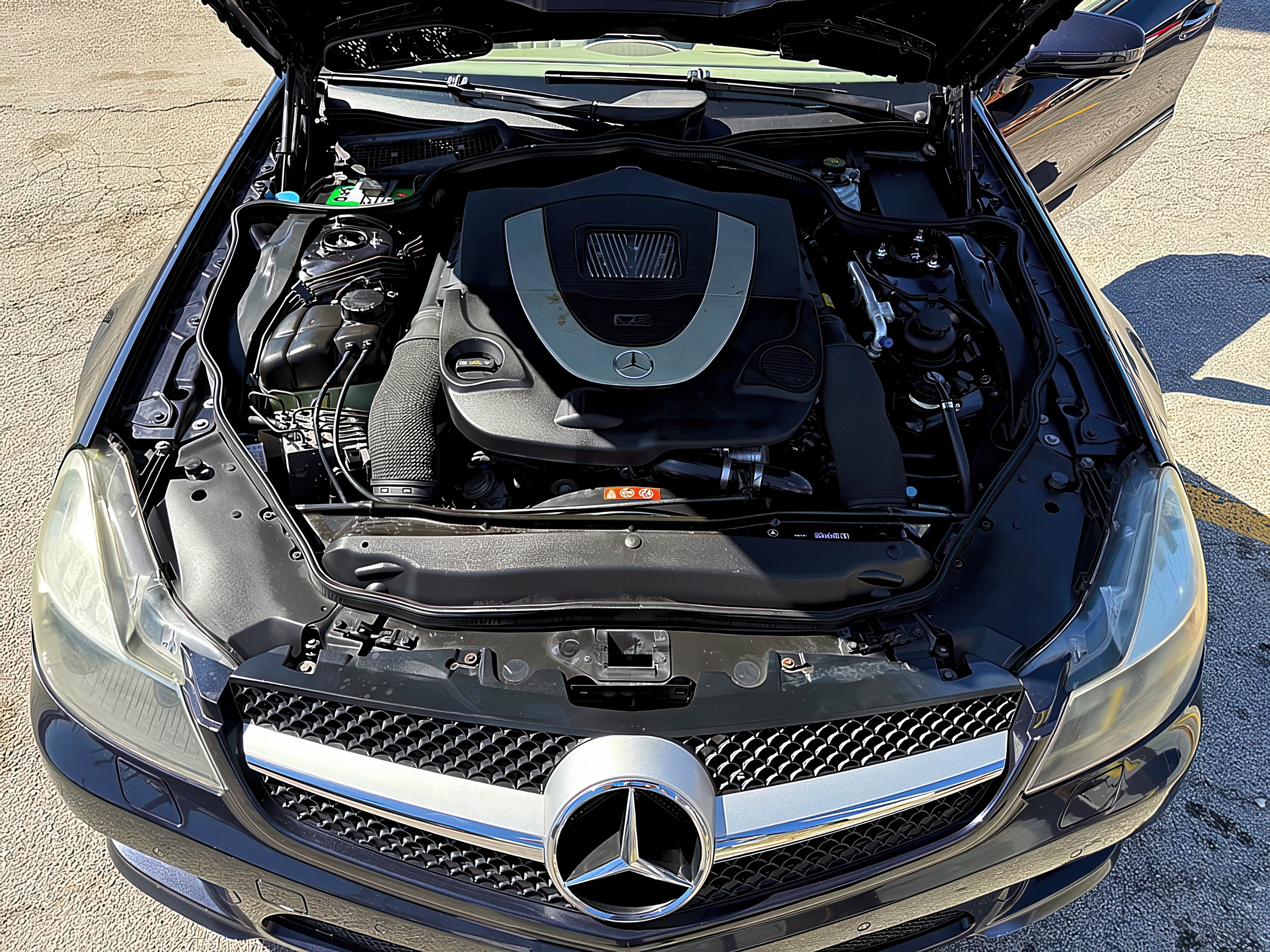 2009 Mercedes-Benz SL-Class SL550 - Photo 16