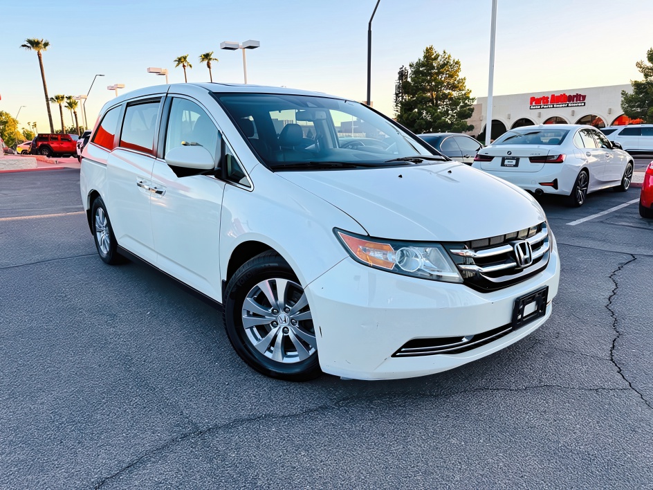 2015 Honda Odyssey EX-L photo 11