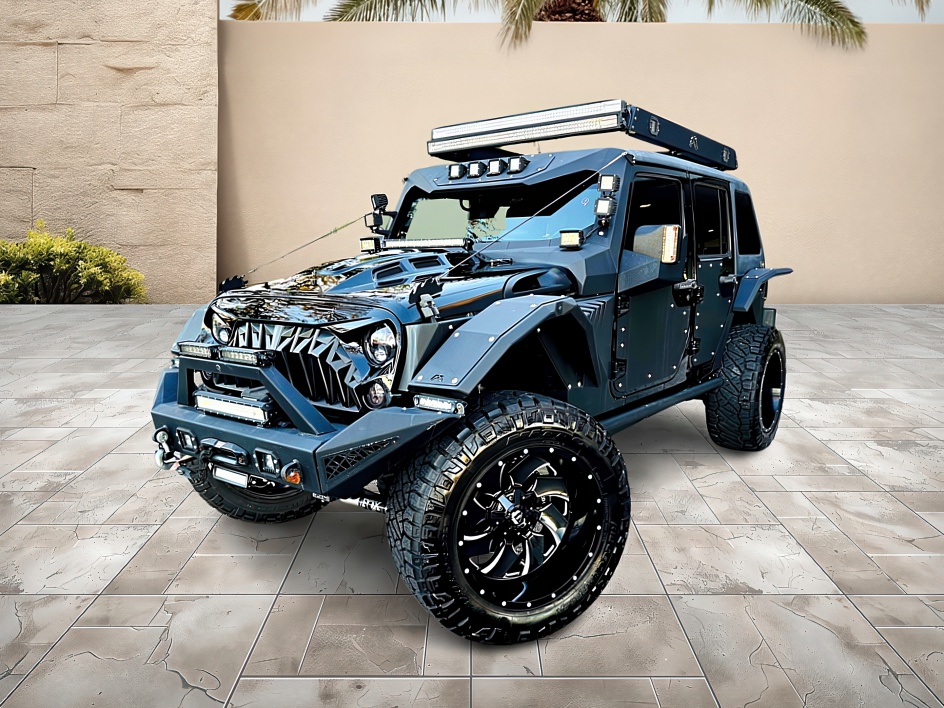 2013 Jeep Wrangler Unlimited Sahara photo 16