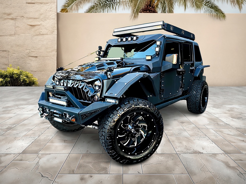 2013 Jeep Wrangler Unlimited Sahara photo 19