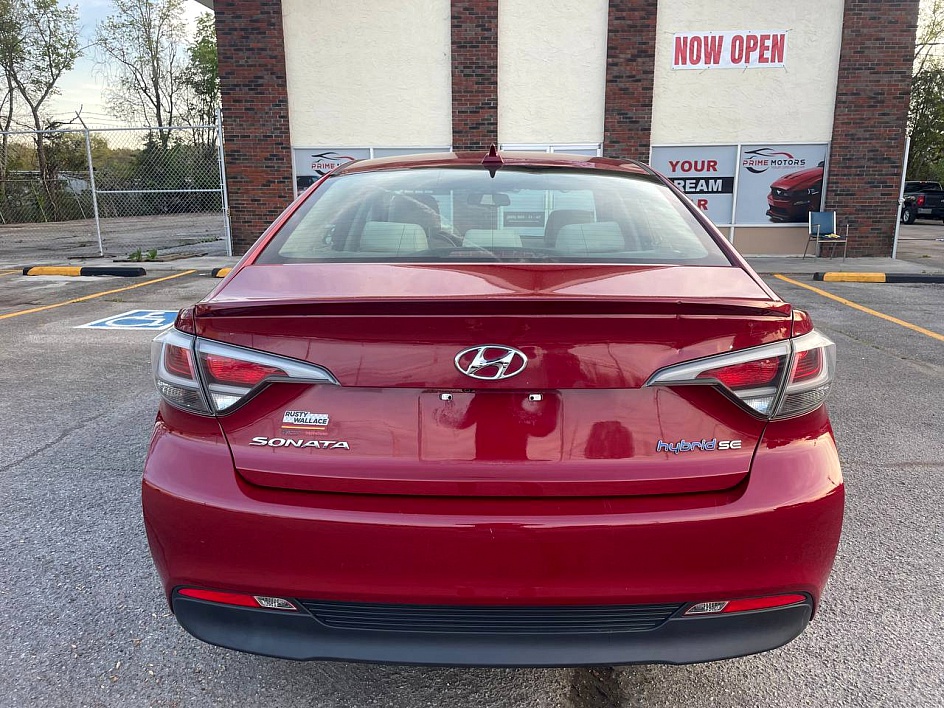 2016 Hyundai Sonata Hybrid Base - Photo 7