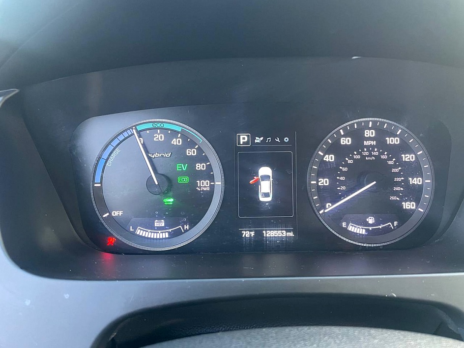 2016 Hyundai Sonata Hybrid Base - Photo 18