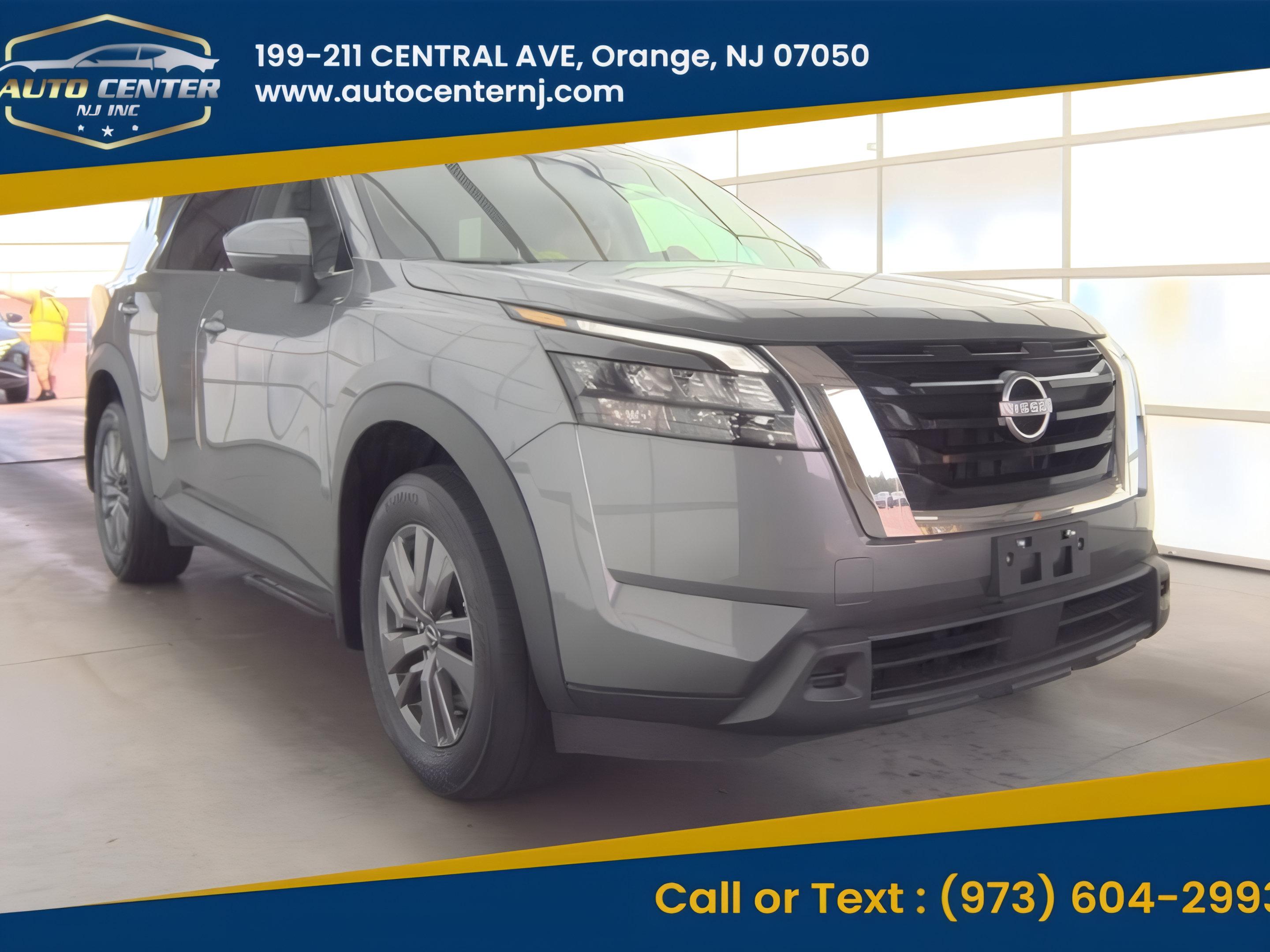  2023 Nissan Pathfinder SV 4WD   