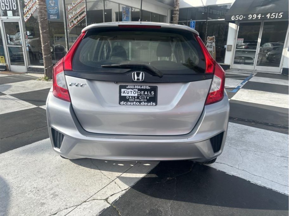2017 Honda Fit LX - Photo 6