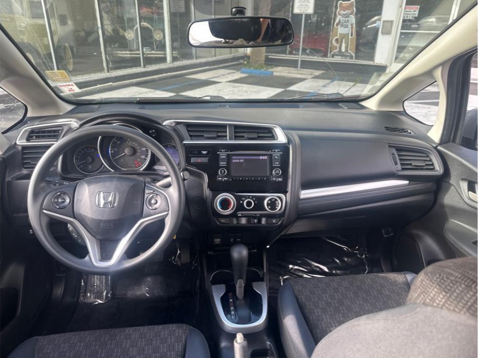 2017 Honda Fit LX - Photo 11