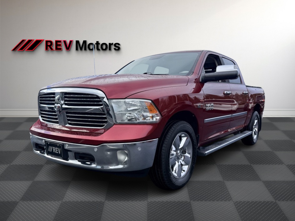 2015 RAM Ram 1500 Pickup SLT's photo