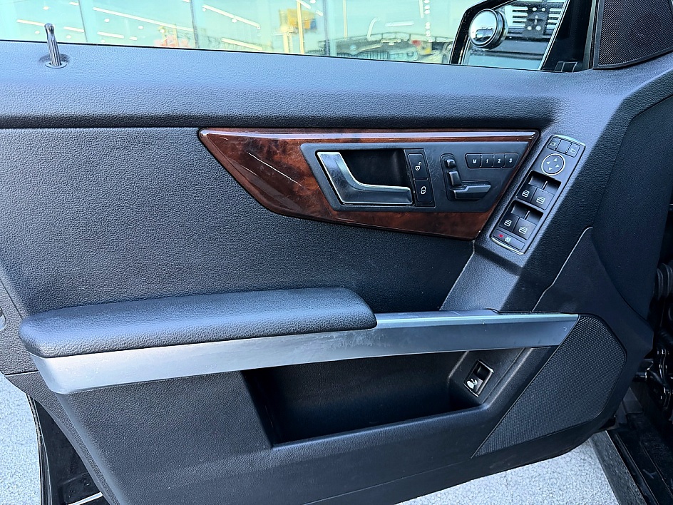 2012 Mercedes-Benz GLK-Class GLK350 - Photo 32