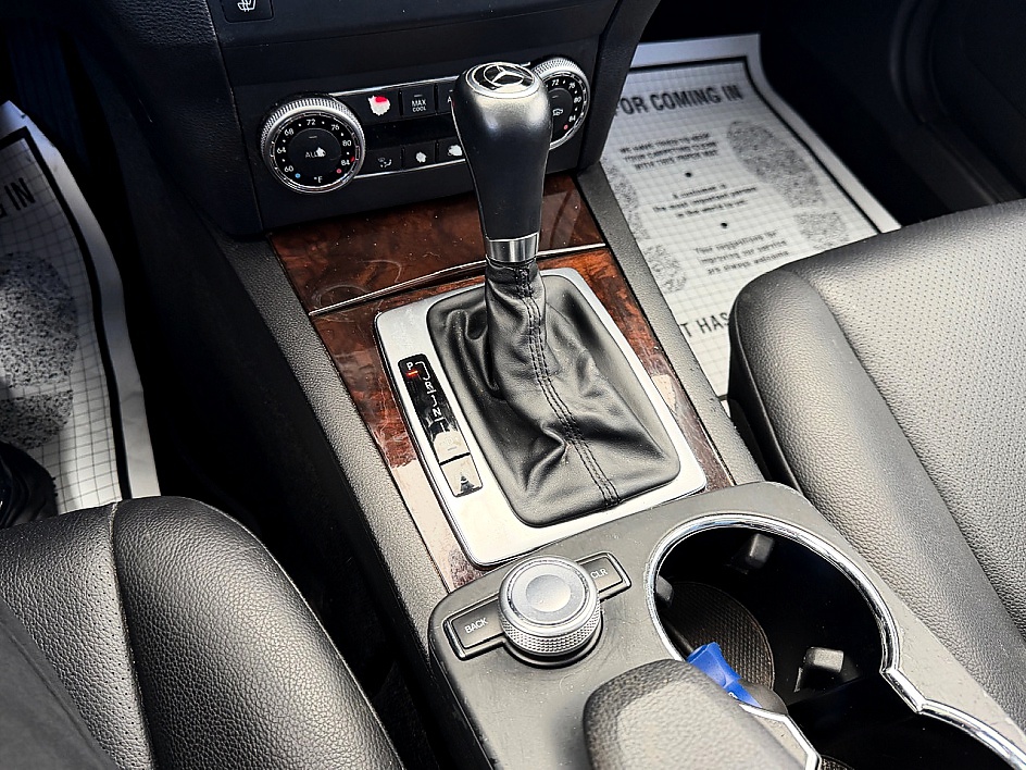 2012 Mercedes-Benz GLK-Class GLK350 - Photo 23