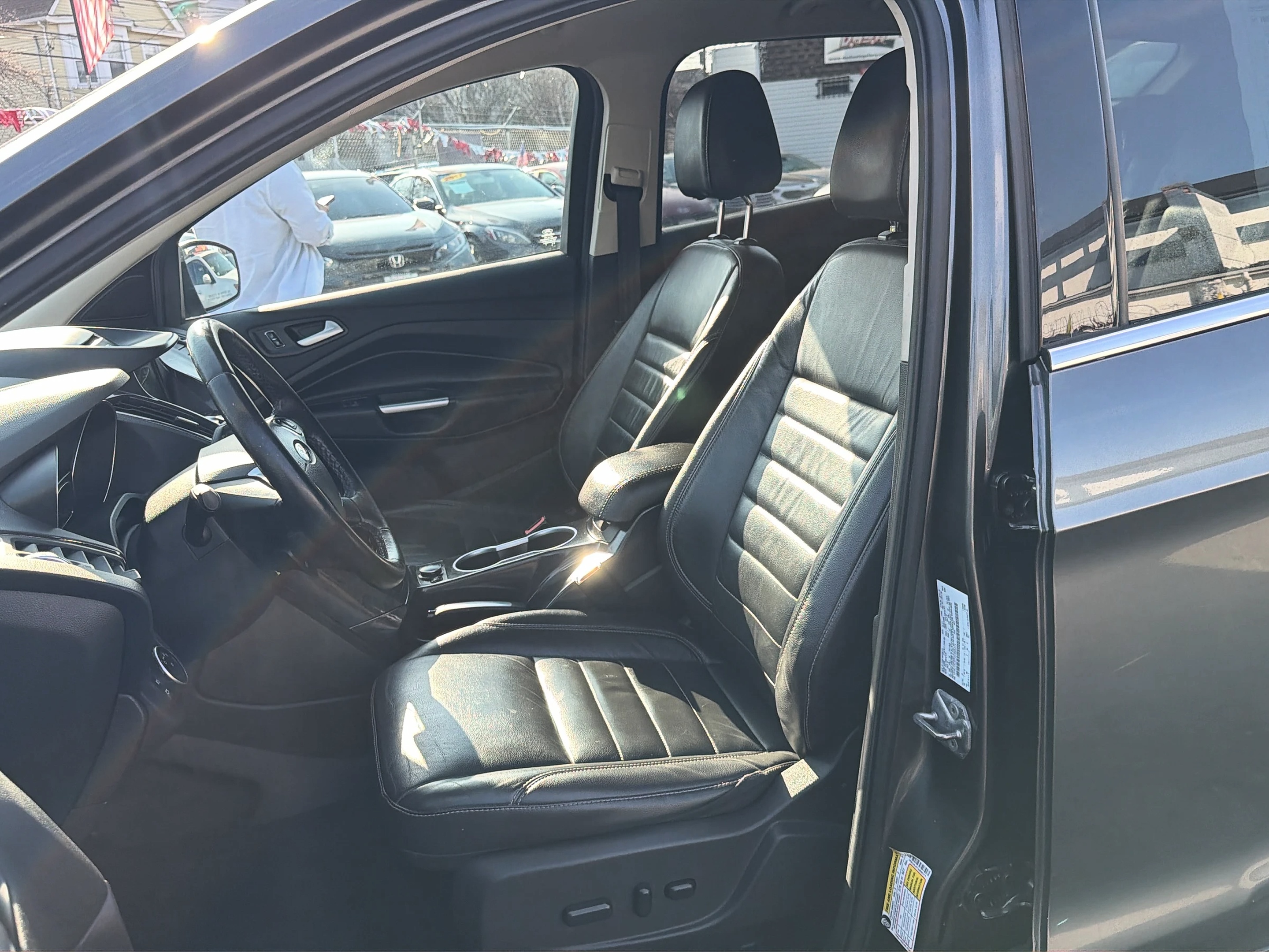 2016 Ford Escape Titanium - Photo 18